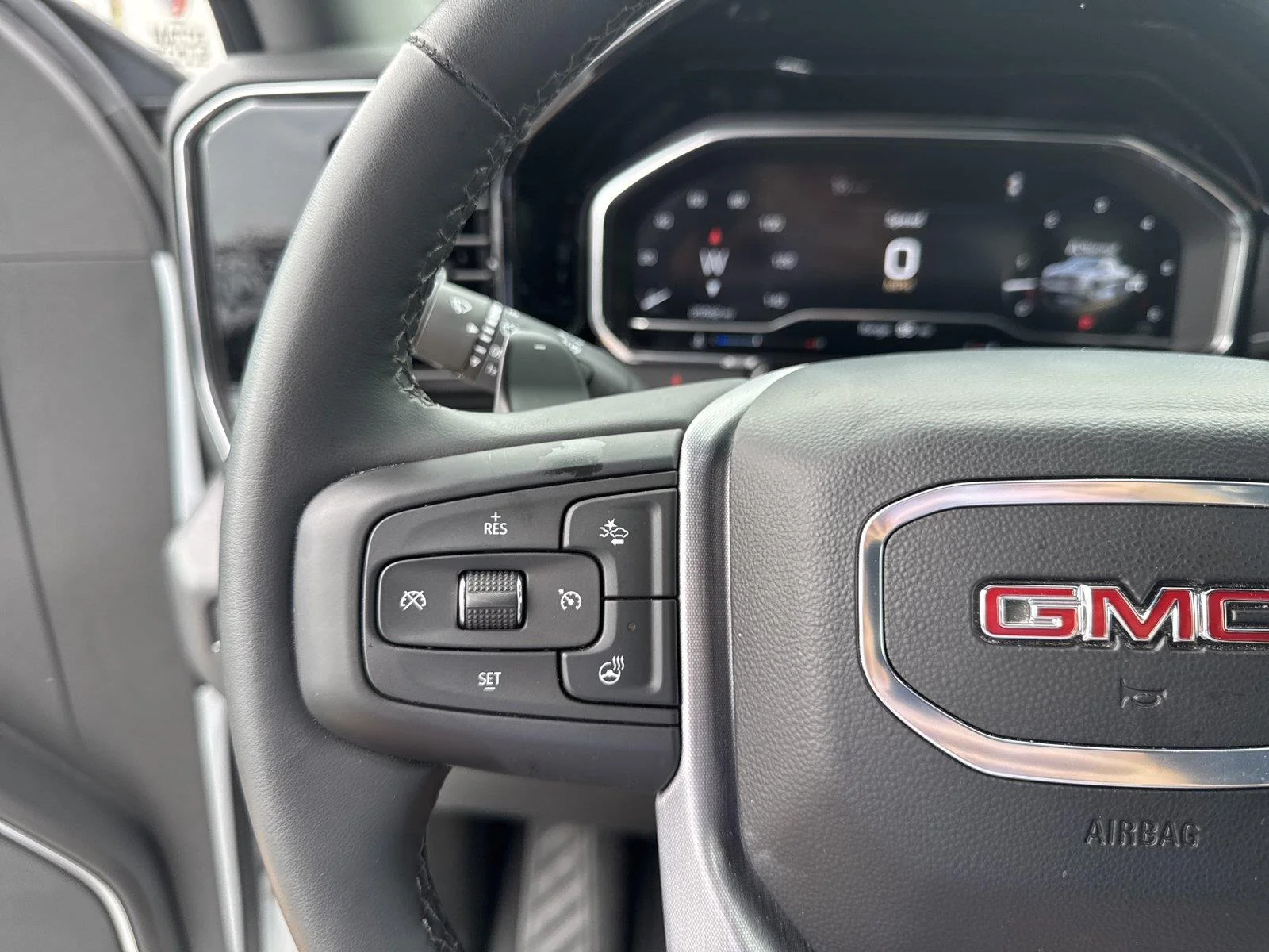 Used 2024 Summit White GMC SLT image 22