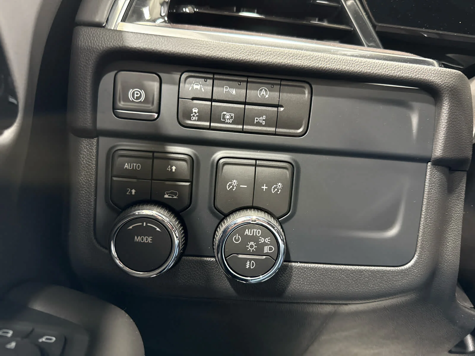 Used 2026 Black Chevrolet LT image 23