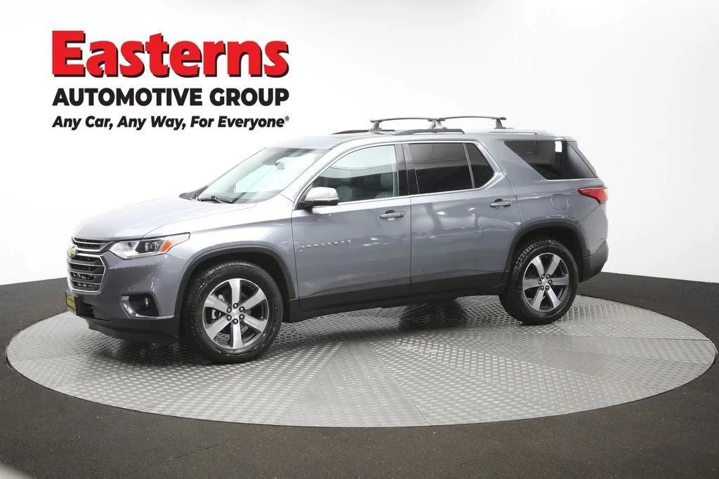 Used 2018 Gray Chevrolet 3LT image 62