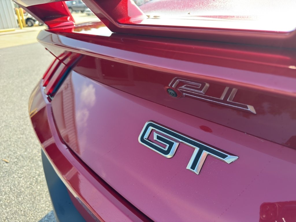 Used 2024 Rapid Red Metallic Tinted Clearcoat Ford GT Premium image 9