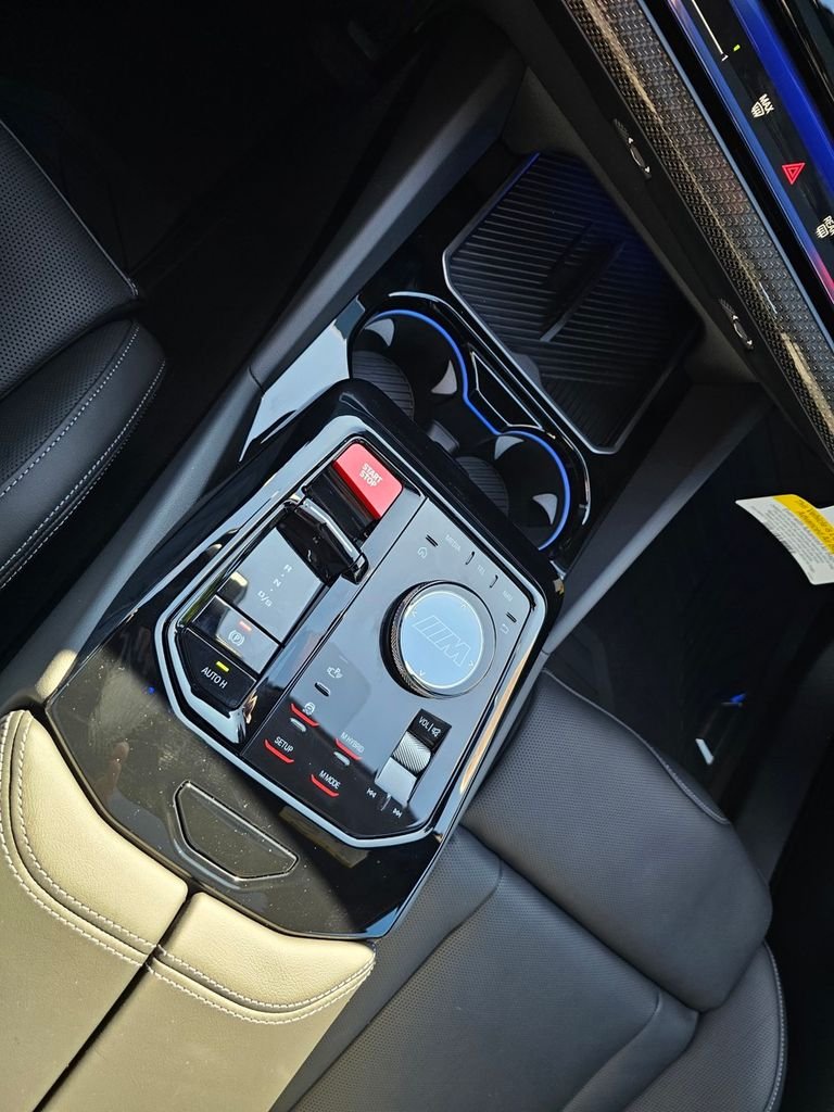 New 2026 Black Sapphire Metallic BMW Touring image 22