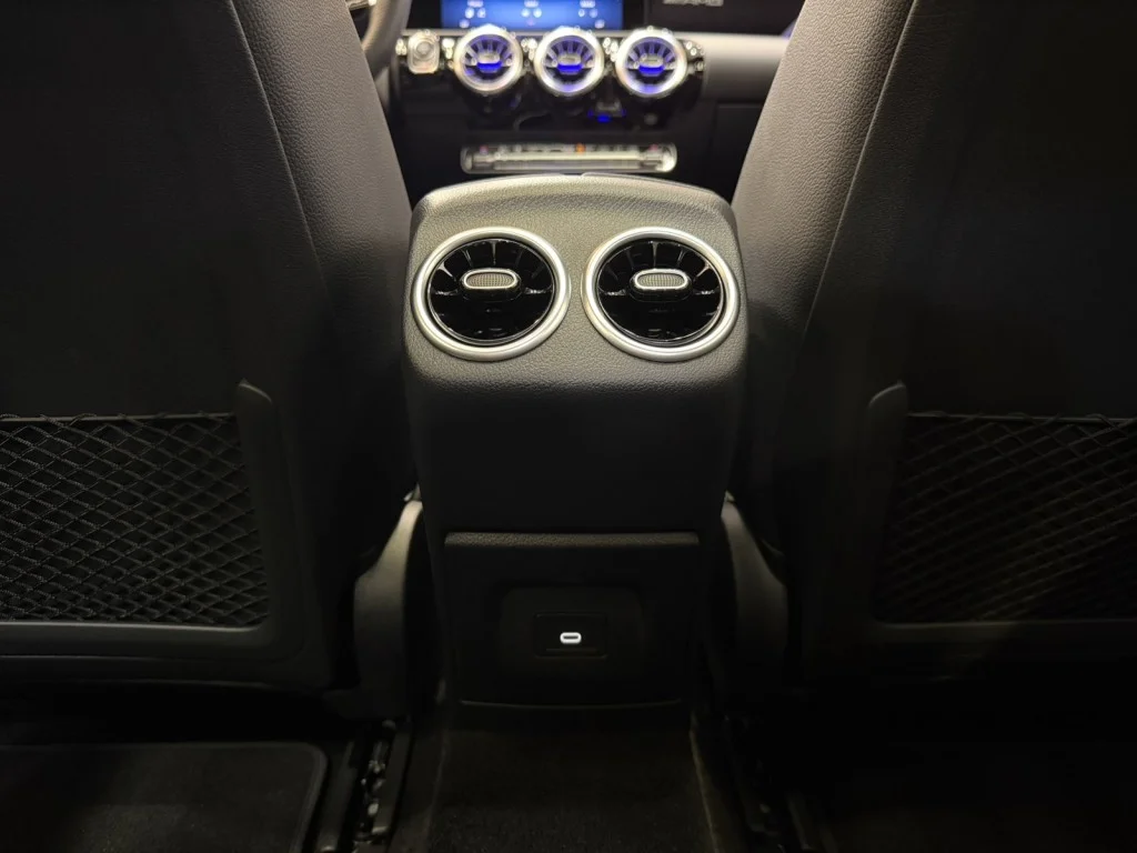 2025 Mercedes-Benz CLA AMG CLA35 - Photo 19