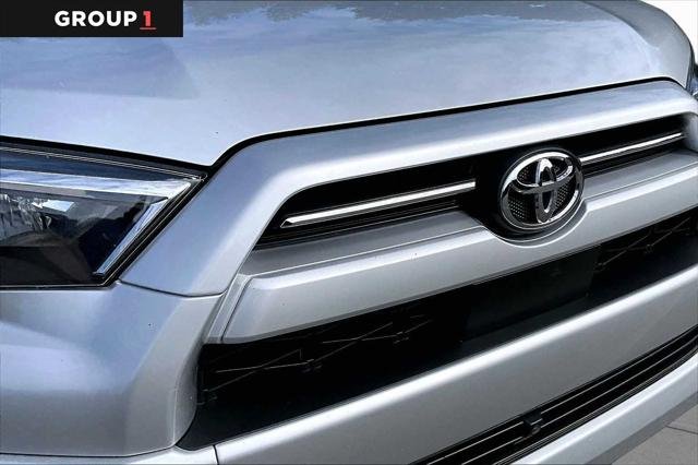 Certified Used 2023 SILVER ME. Toyota  image 32