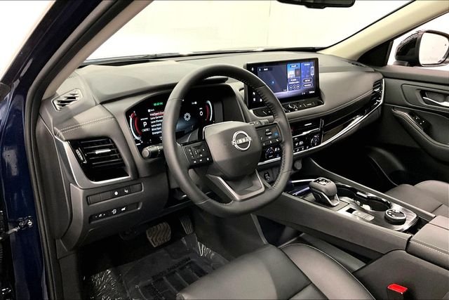 2025 Nissan Rogue SL - Photo 16