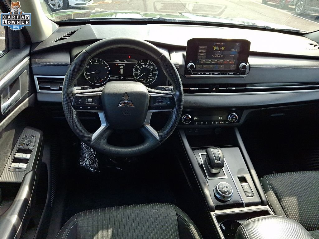 Used 2022 Black Mitsubishi ES image 11
