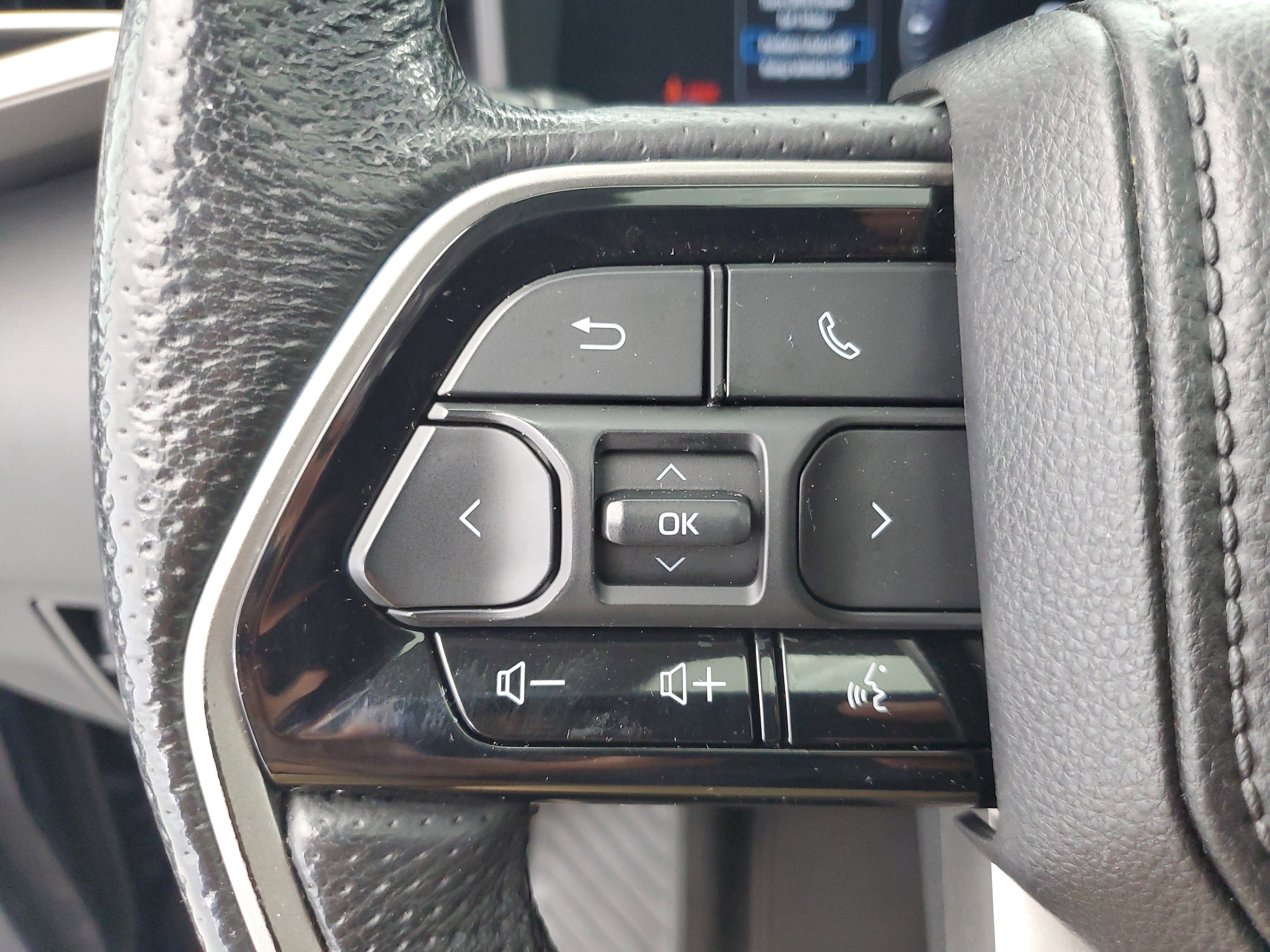 Used 2023 Blueprint Toyota Limited image 23
