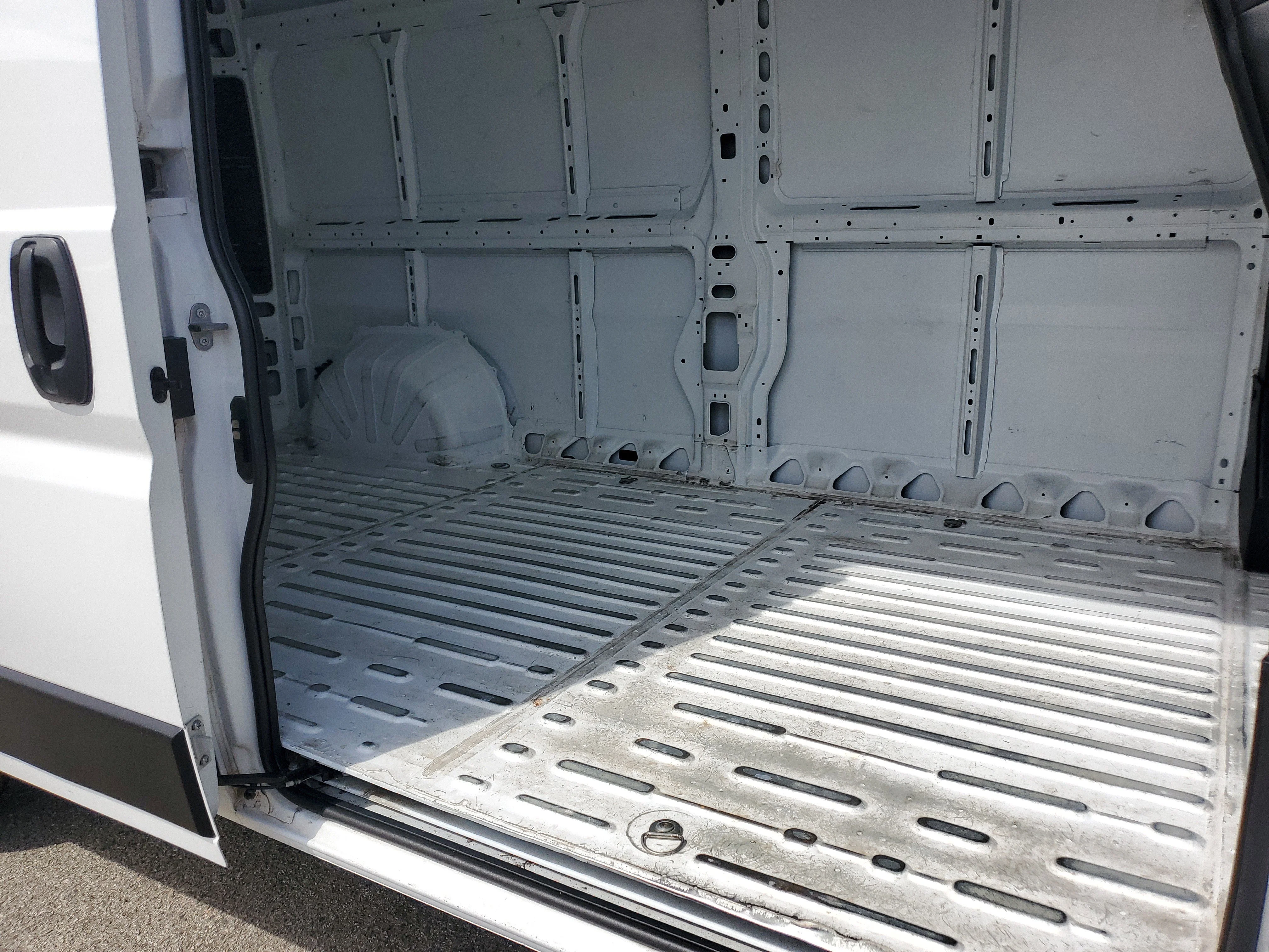 Used 2025 White Ram High Roof image 24