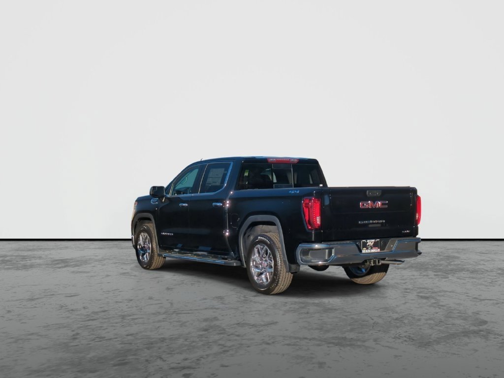 2026 GMC Sierra 1500 SLT - Photo 6