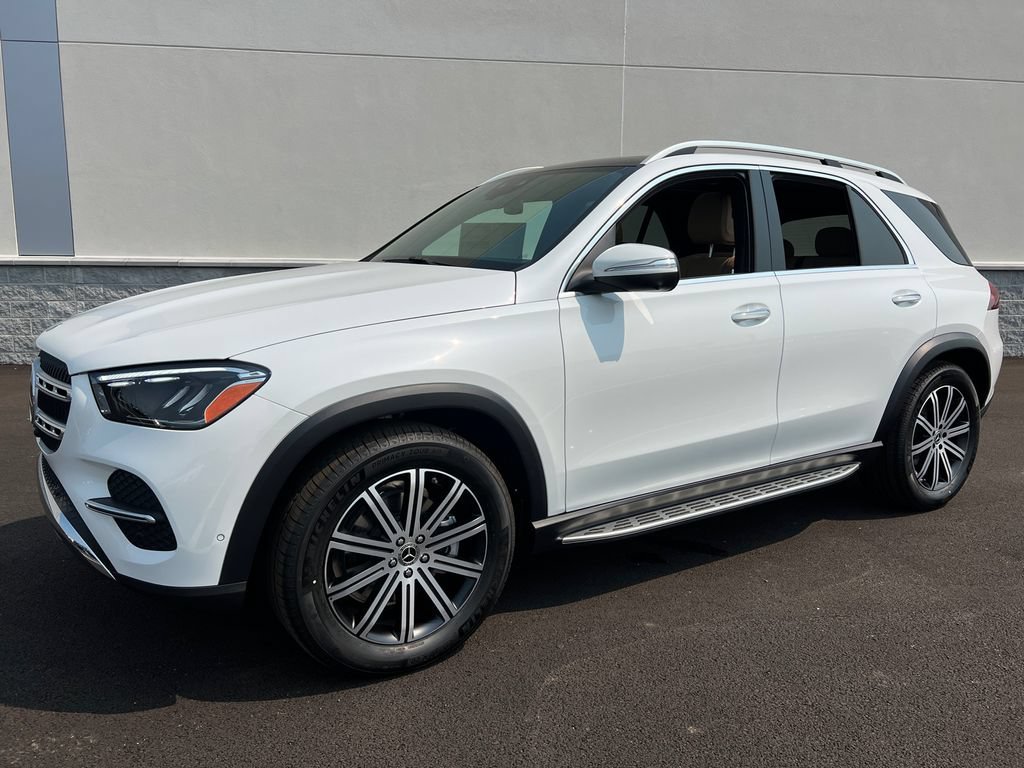 New 2026 MANUFAKTUR Moonlight White Metallic Mercedes-Benz GLE 350 image 38