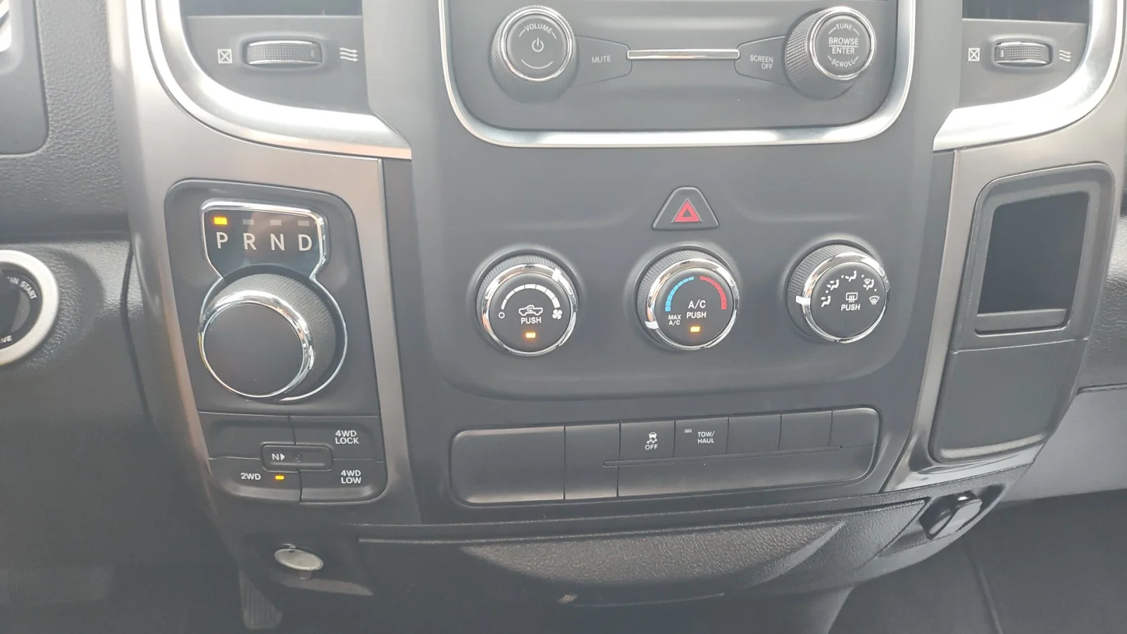 Used 2021 Gray Ram SLT 4WD image 20