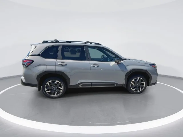 Used 2025 Beige Subaru Limited image 8