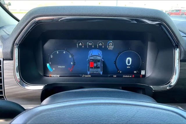 Used 2025 Blue Ford Lariat image 17