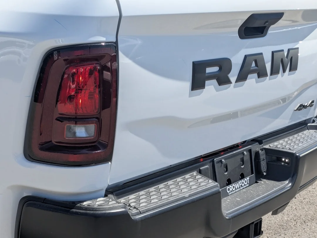 New 2026 White RAM Tradesman - - 4x4 - 6.4L HEMI V8 - Uconnect 5 w/ 8.4 Screen - Apple CarPlay & More! image 11