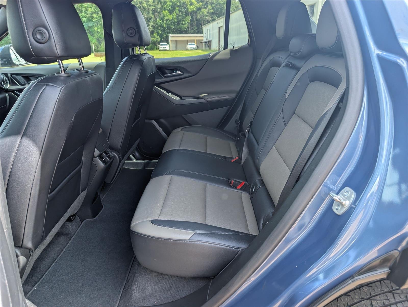 Certified Used 2025 Lakeshore Blue Metallic Chevrolet LT image 31