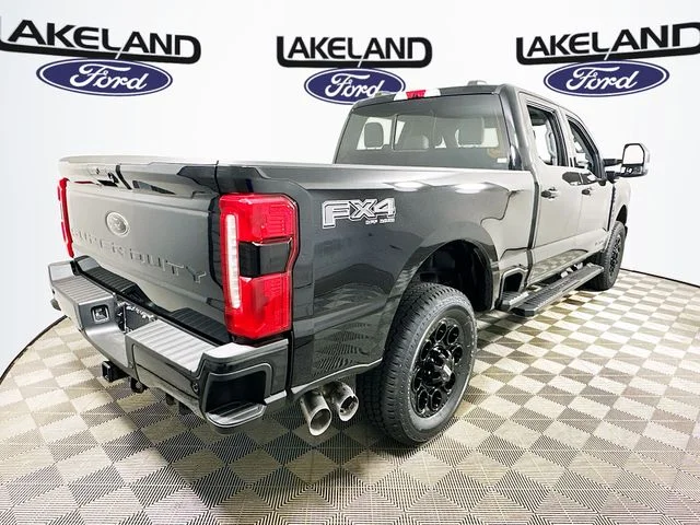 New 2026 Black Ford XLT image 4