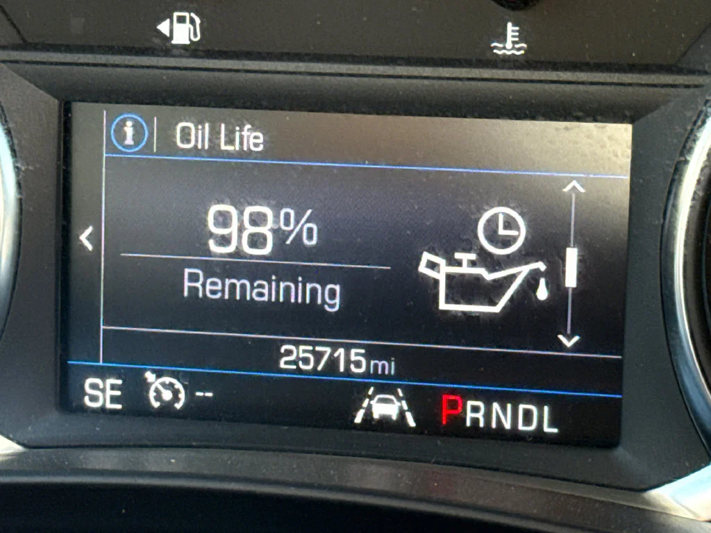 Used 2024 White Chevrolet LT image 30