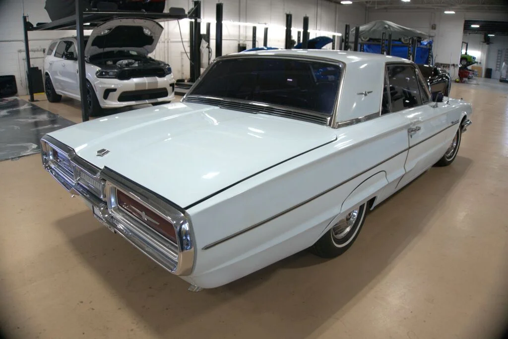 Used 1964 Light blue Ford  image 5