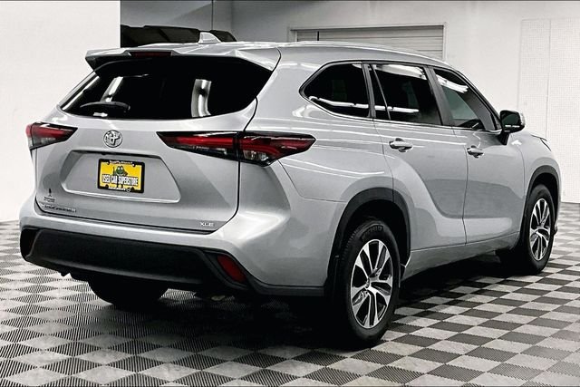 2024 Toyota Highlander XLE - Photo 13
