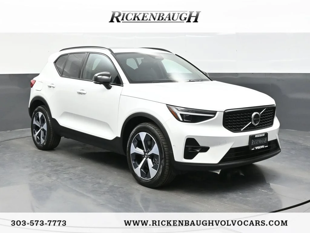 2026 Volvo XC40