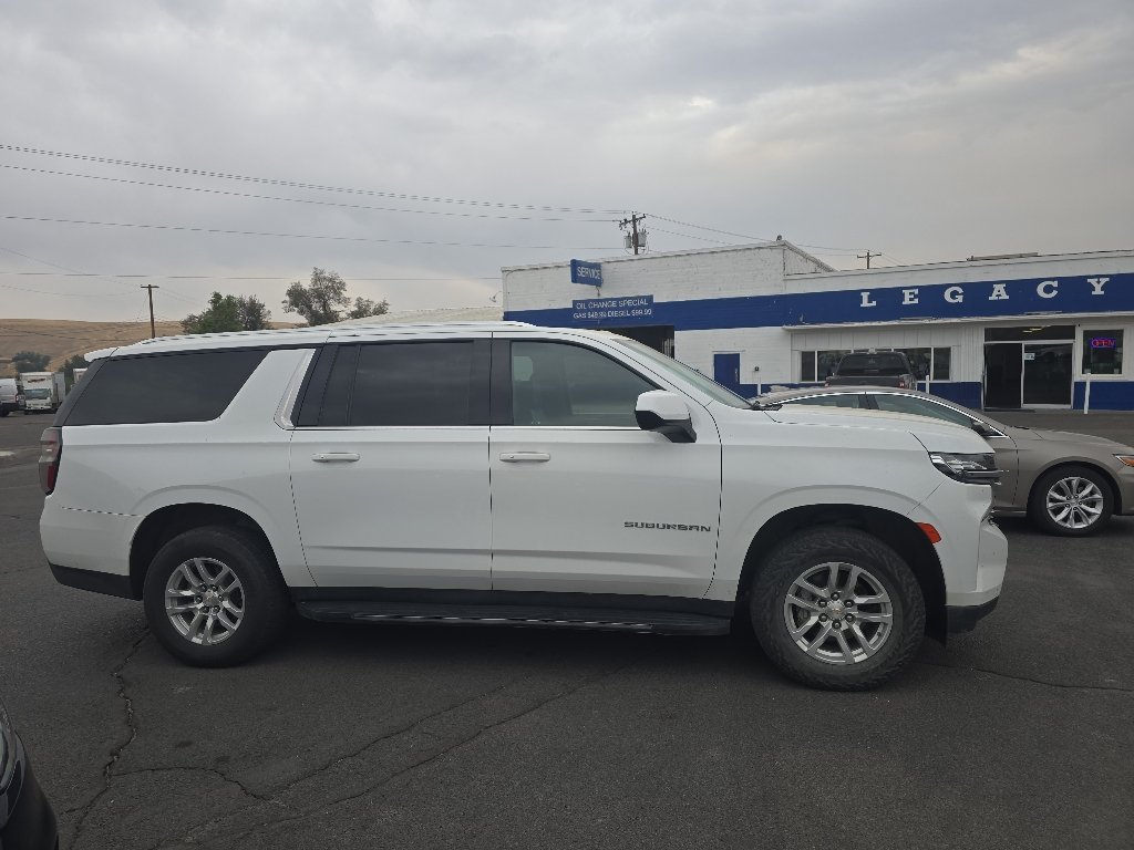 Used 2024 White Chevrolet LT image 5