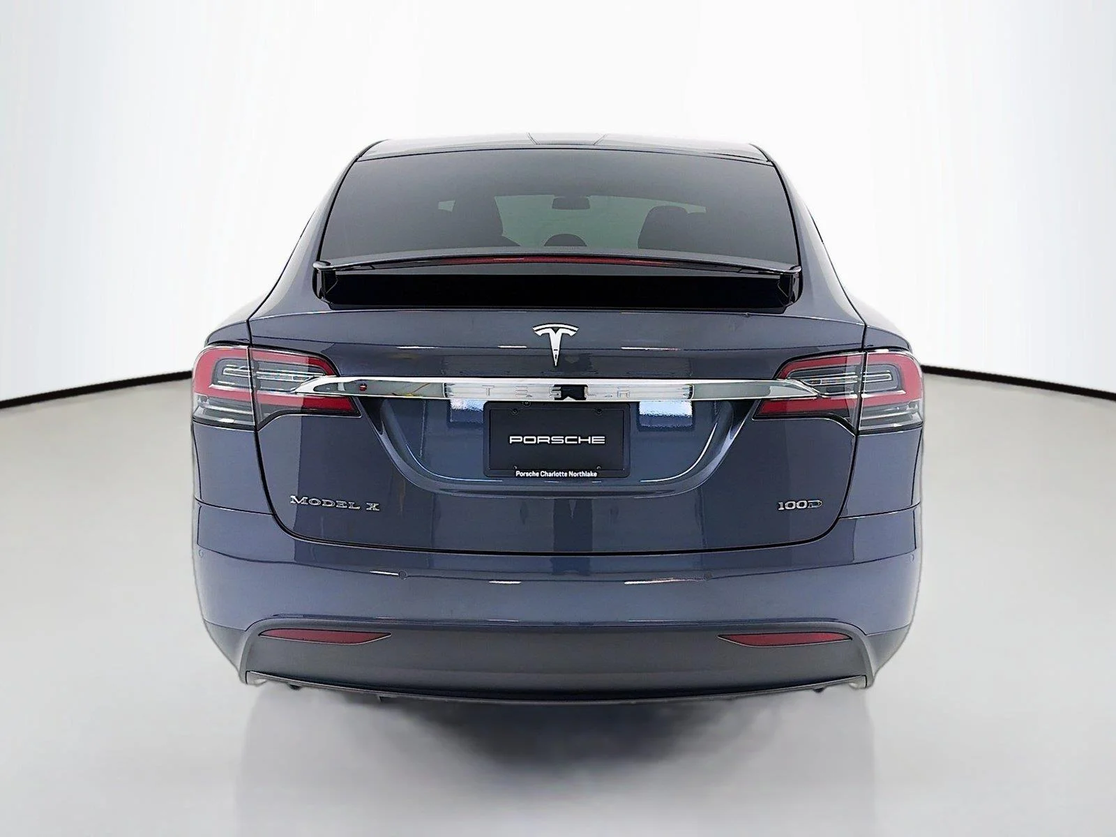 Used 2018  Tesla 100D image 24