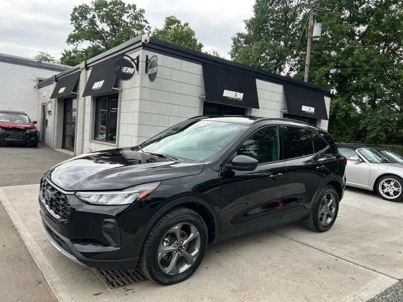 Used 2025 Black Ford ST-Line Sport Utility 4D image 2