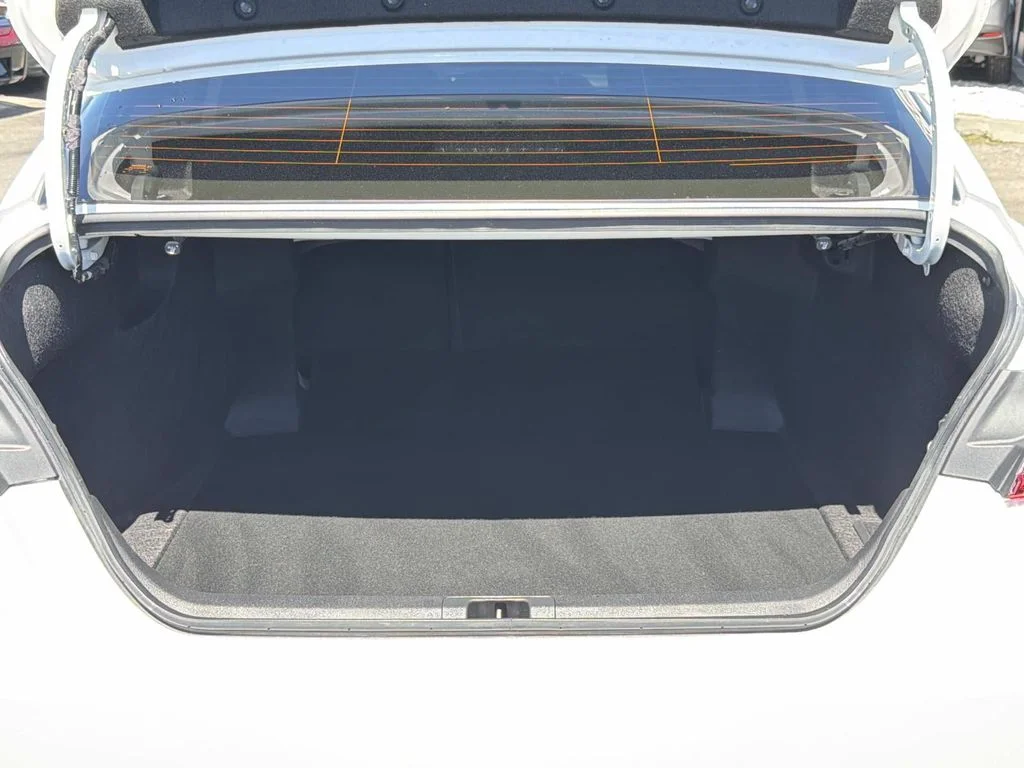 Used 2026 Ice Cap Toyota SE image 28