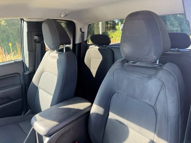 Used 2015 Gray Chevrolet LT image 25