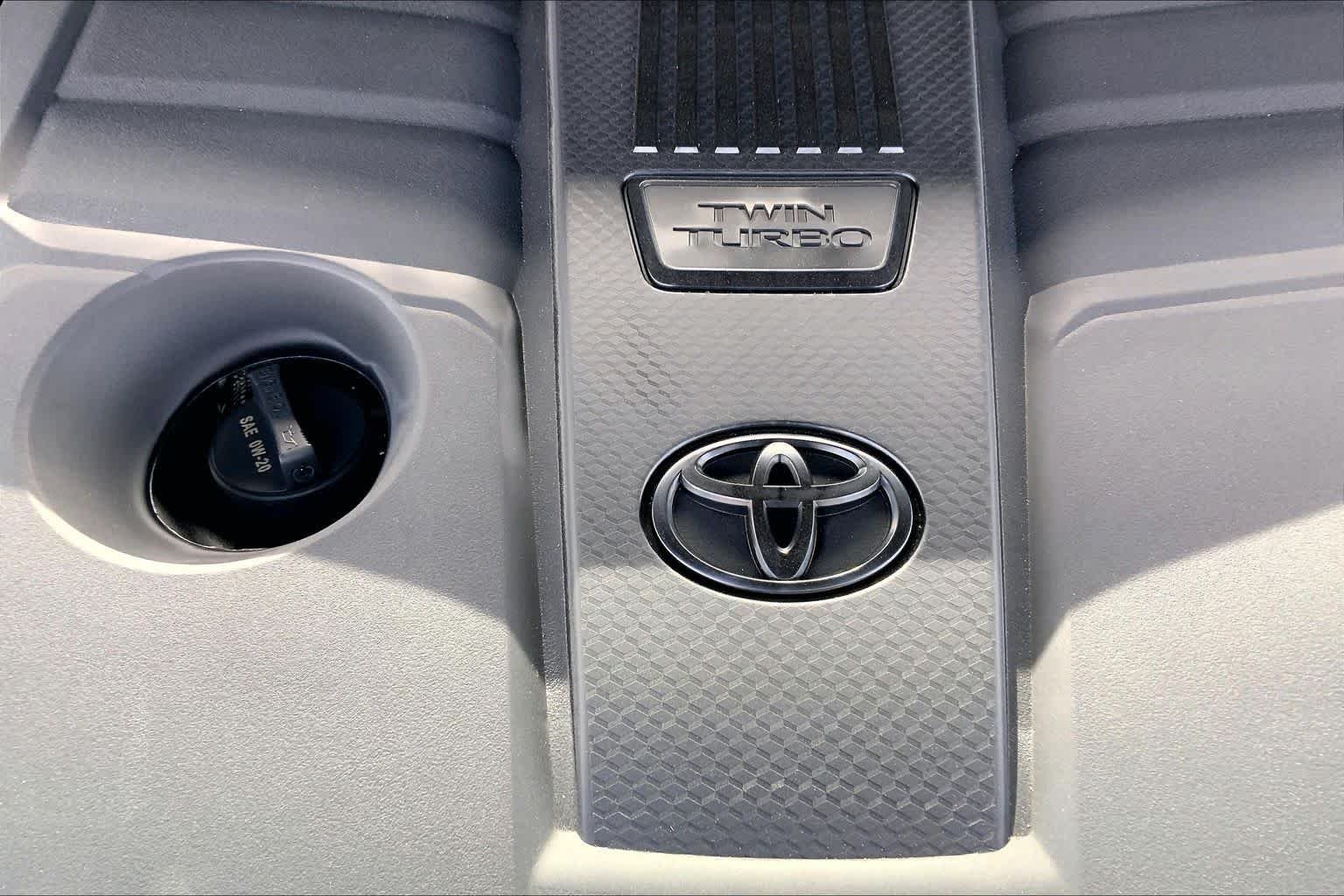 New 2026 Midnight Black Metallic Toyota SR5 image 16