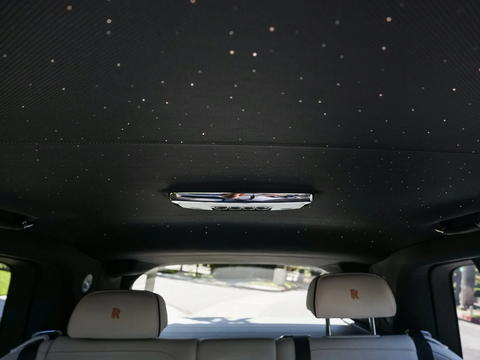 Certified Used 2024 Black Diamond Rolls-Royce  image 28