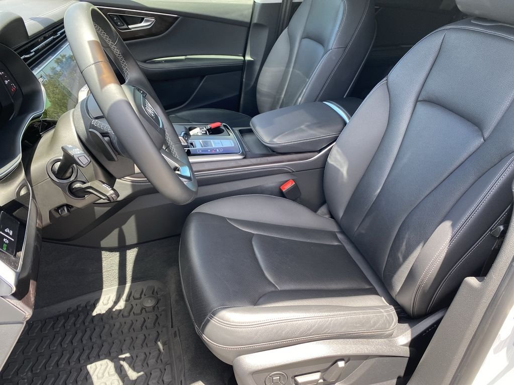 Used 2023 Glacier White Audi 55 Prestige image 21