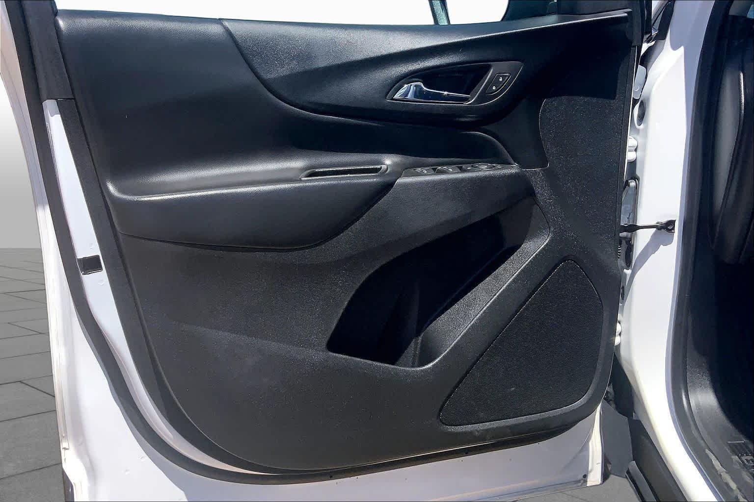 Used 2023 Summit White Chevrolet LT image 22