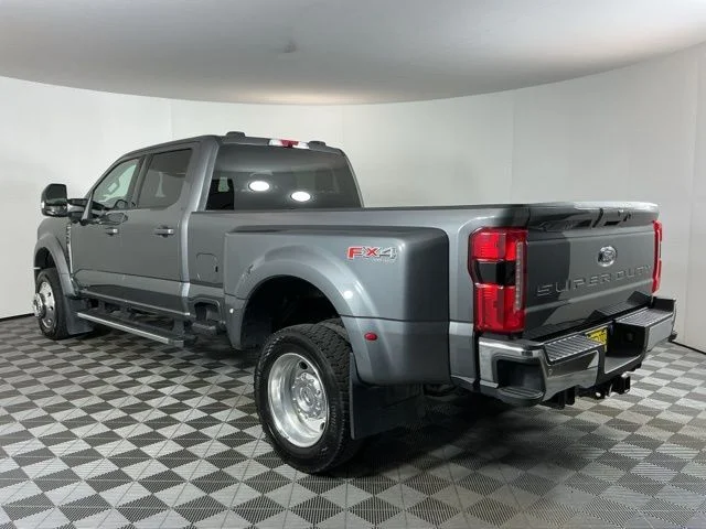 Certified Used 2025 Gray Ford Lariat image 6