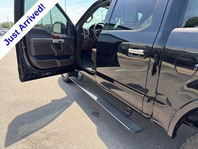 Used 2018 Black Ford King Ranch image 13