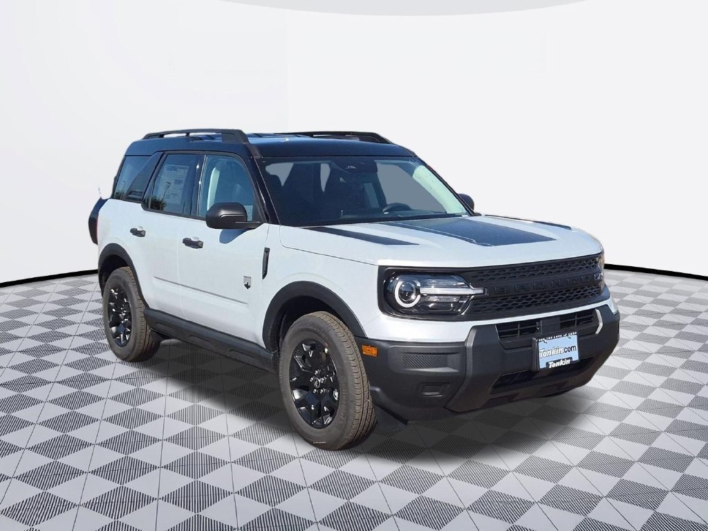 New 2026 Space White Metallic Ford Big Bend® image 36