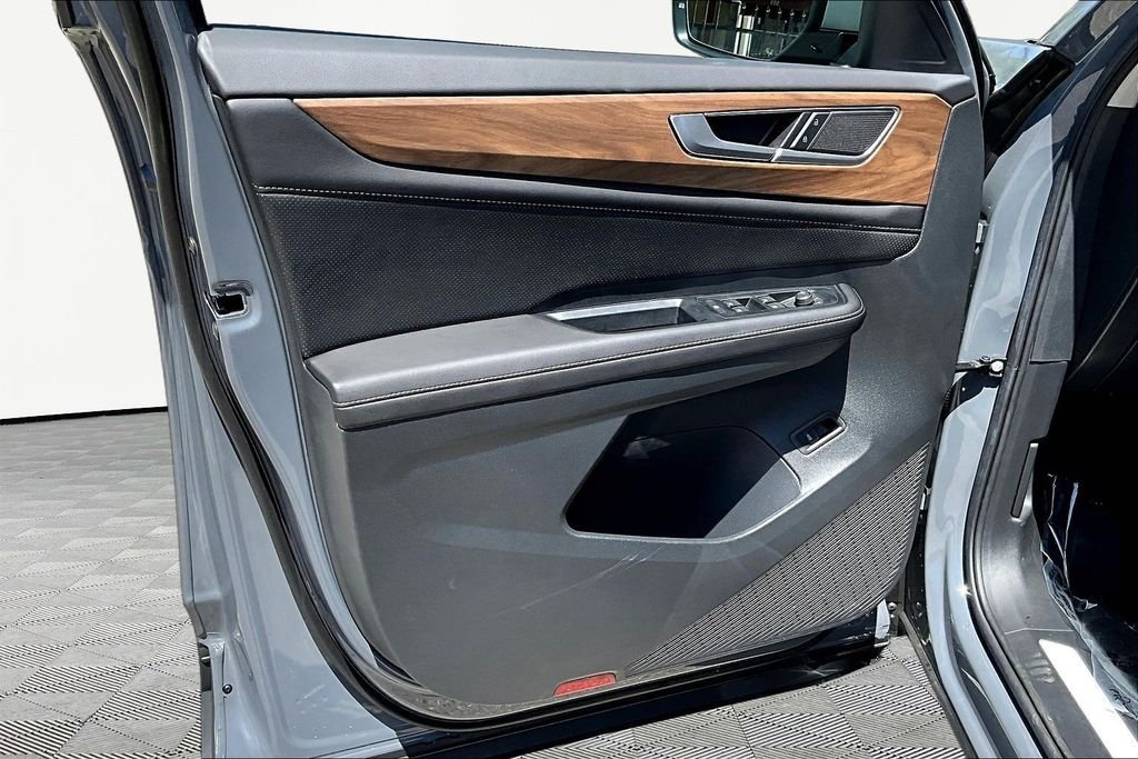 New 2026 Gray Volkswagen SE w/Technology image 21