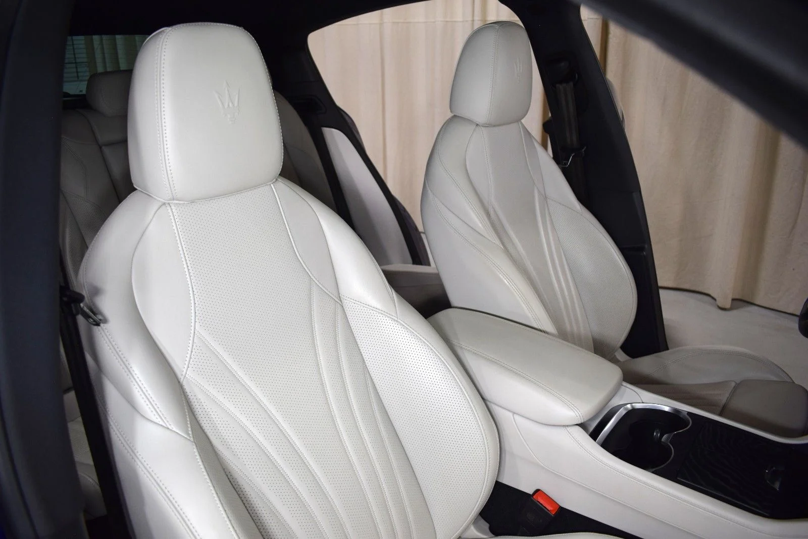 Certified Used 2023 Blue Maserati  image 25