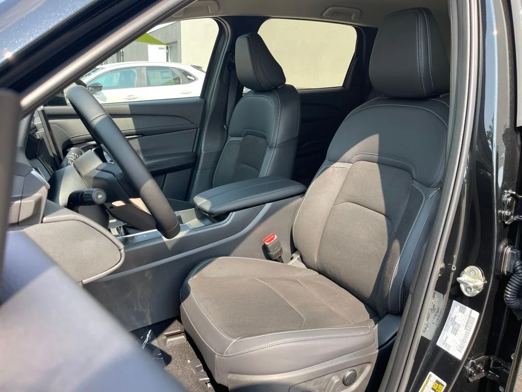 New 2026 Jet Black Mica Mazda 2.5 S Preferred AWD image 15