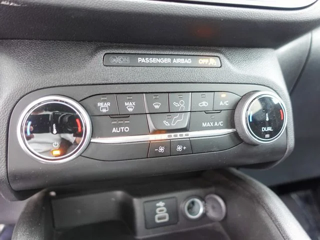 Used 2024 Silver Ford Active image 18