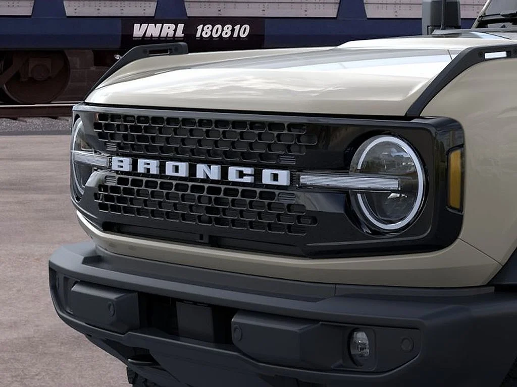 New 2026 Desert Sand Ford Outer Banks® image 19