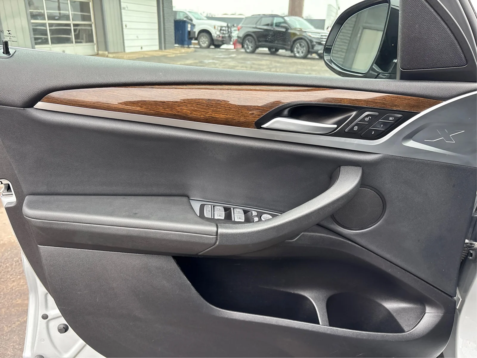 Used 2020 Glacier Silver Metallic BMW xDrive30i image 19