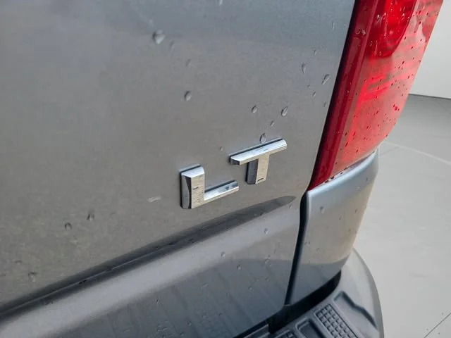Used 2023 Sterling Gray Metallic Chevrolet LT image 31
