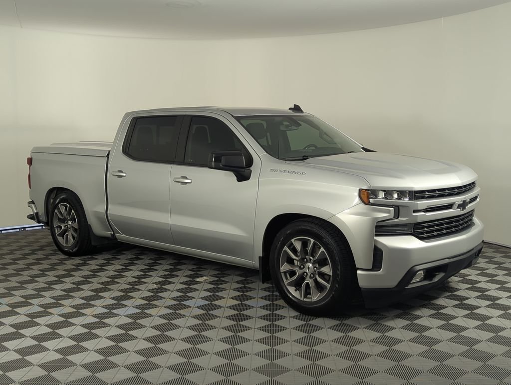 Used 2019 Silver Chevrolet RST image 8