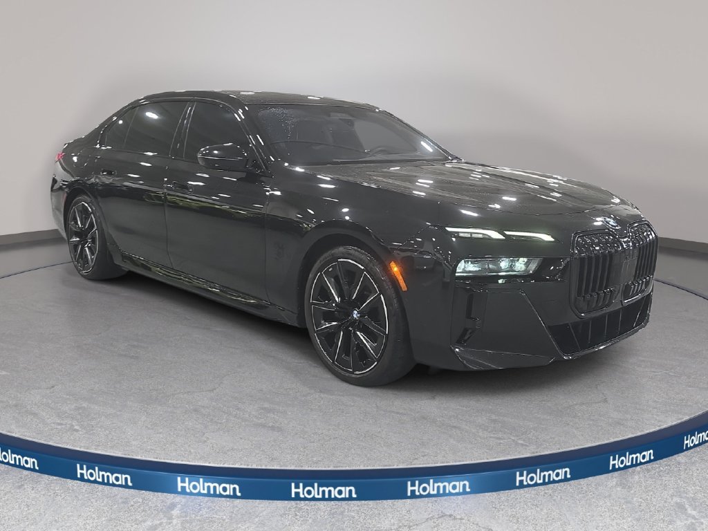 Certified Used 2023 Black Sapphire Metallic BMW xDrive60 image 4
