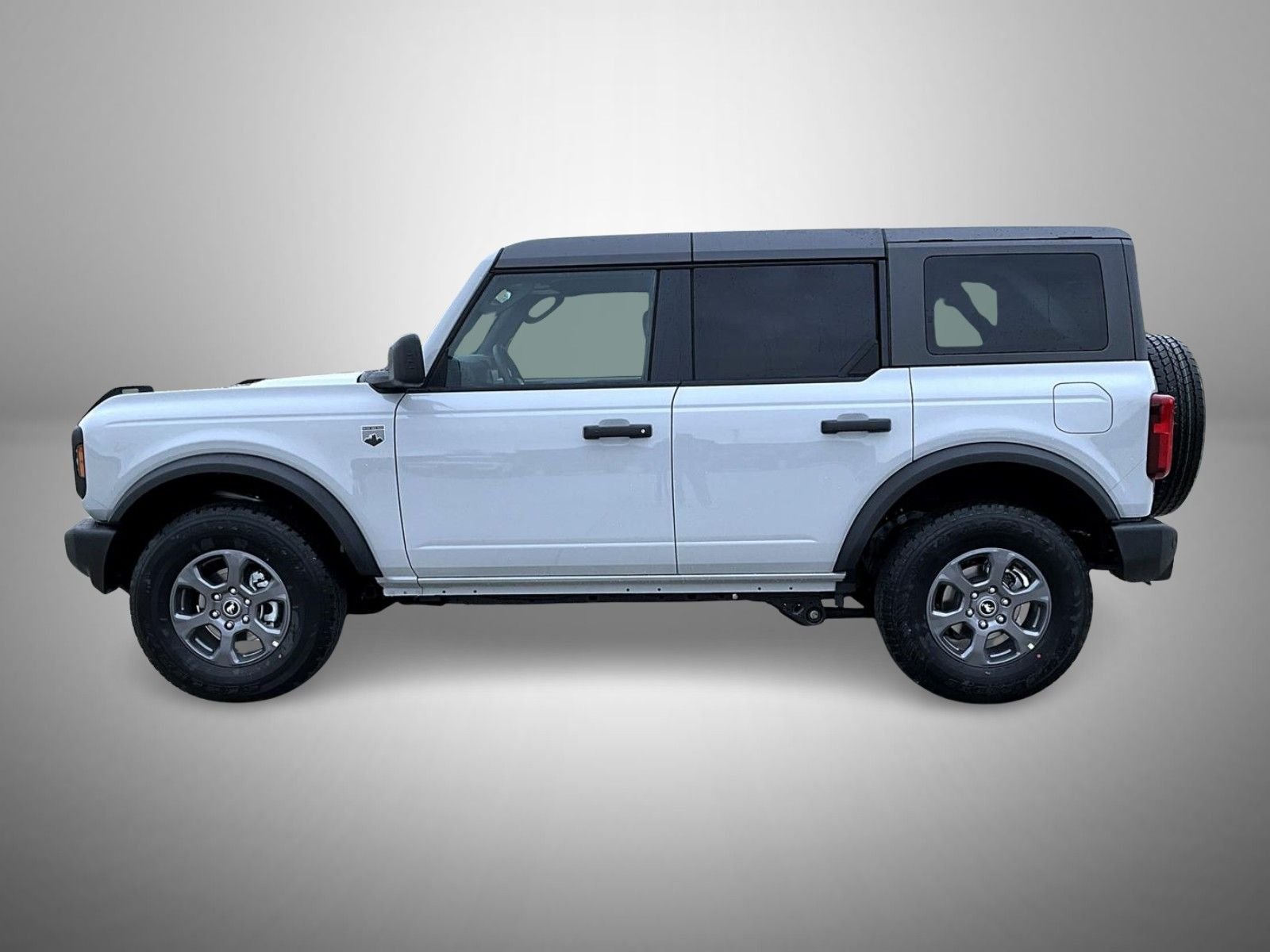 New 2026 Avalanche Gray Ford Big Bend image 8
