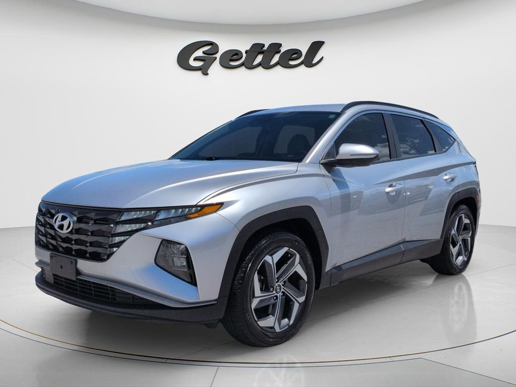 Used 2024 Silver Hyundai SEL image 1