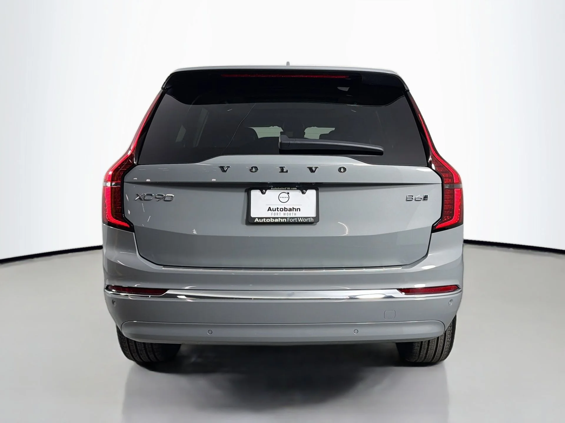 New 2026 Vapour Grey Volvo Core image 7