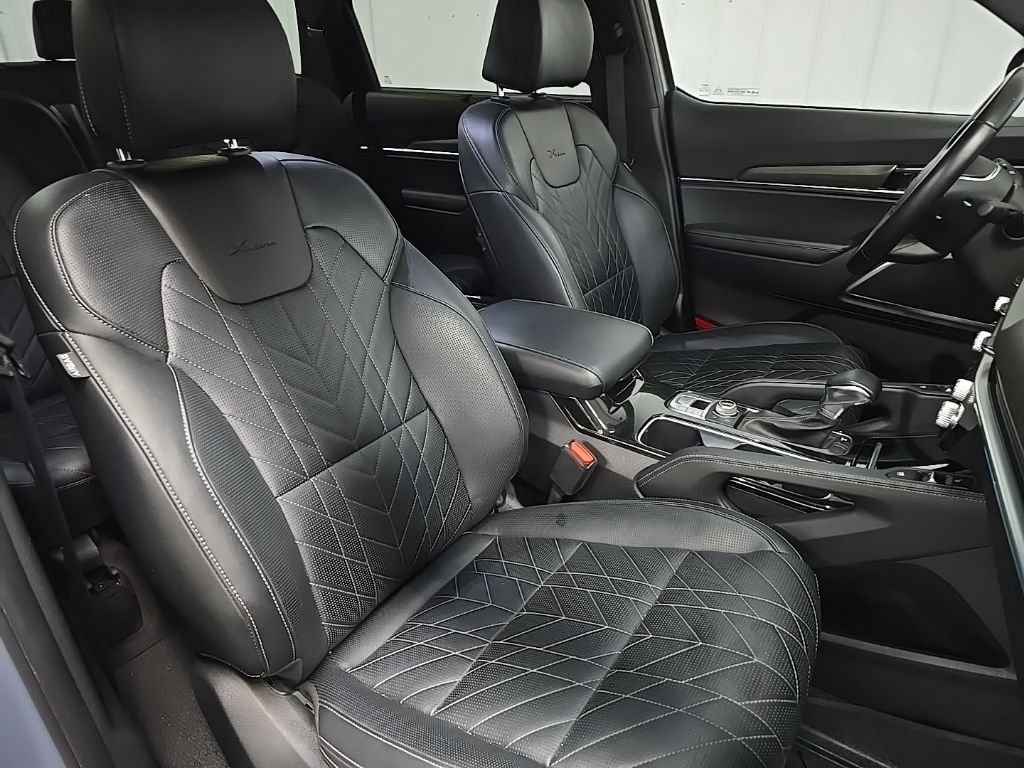 Used 2023 Silver Kia SX-Prestige X-Line image 15