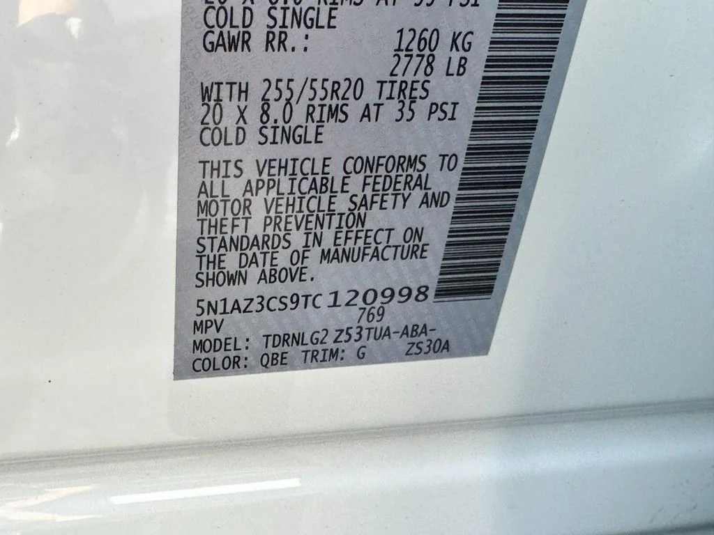New 2026 Everest White Pearl TriCoat Nissan SL image 16