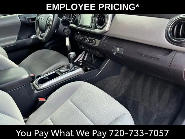 Used 2018 Red Toyota SR5 image 22